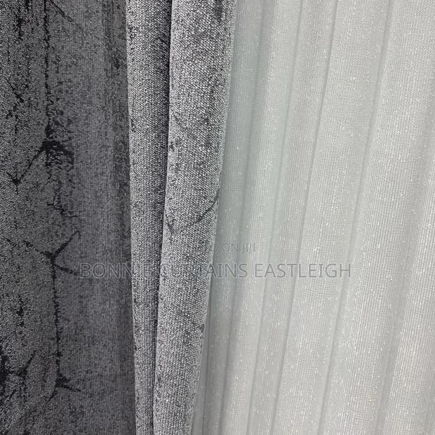 Black Curtains Curtains - thumbnail 3