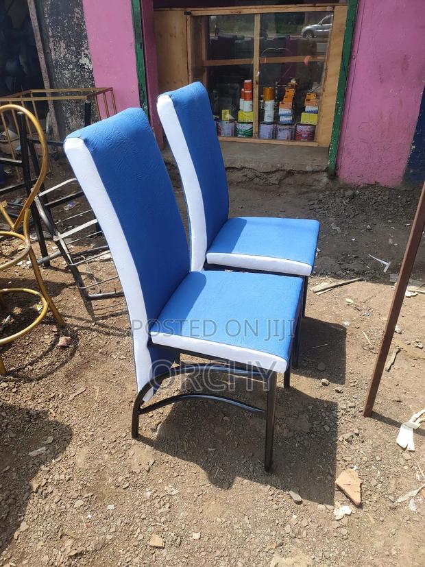 Executive Bar/Restaurant Seats - thumbnail 2