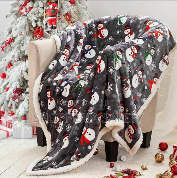 Double Layered Xmas Themed Blankets - thumbnail 7