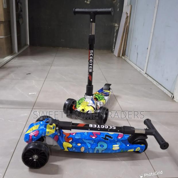 Wide Wheels Scooter *Wide Wheels Scooter