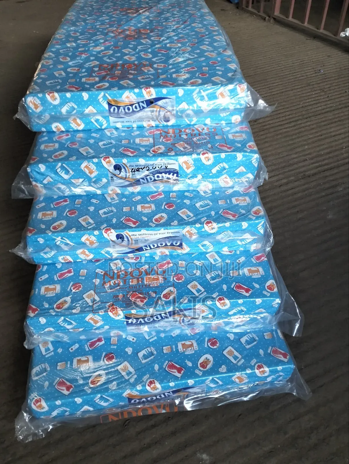 Eazy to Clean! 2 X 4 Babycot Mattresses. Free Delivery