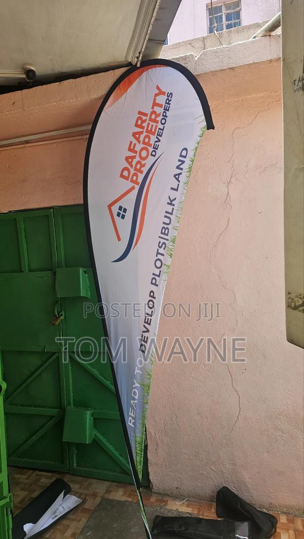 Teardrop Flags With Stands, 3.5m and 4.5m Aavailable - main view