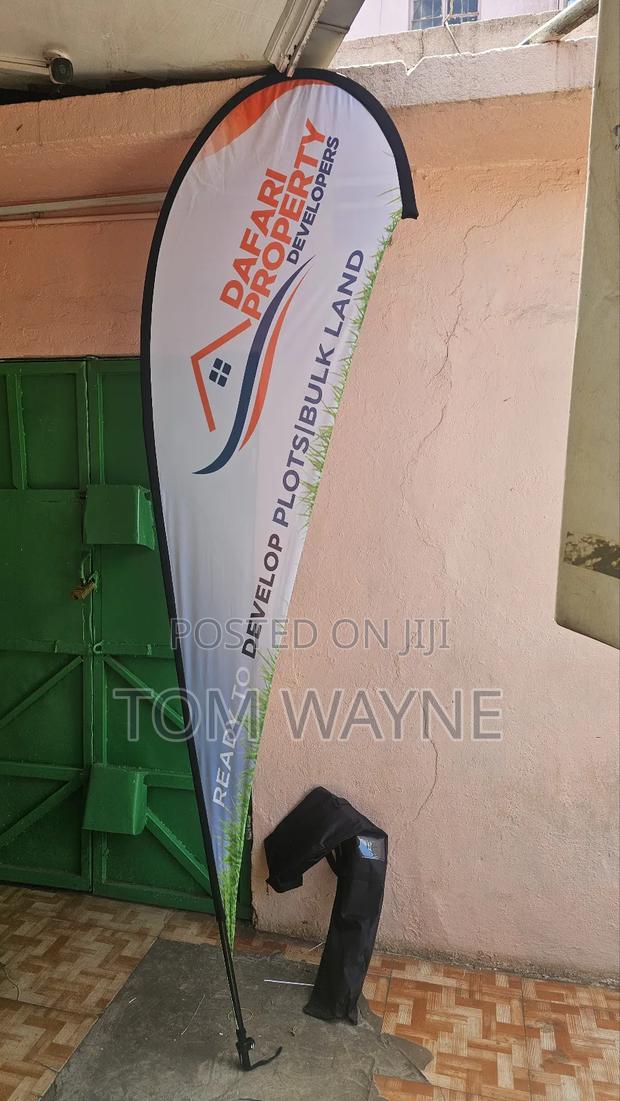 Teardrop Flags With Stands, 3.5m and 4.5m Aavailable - thumbnail 2