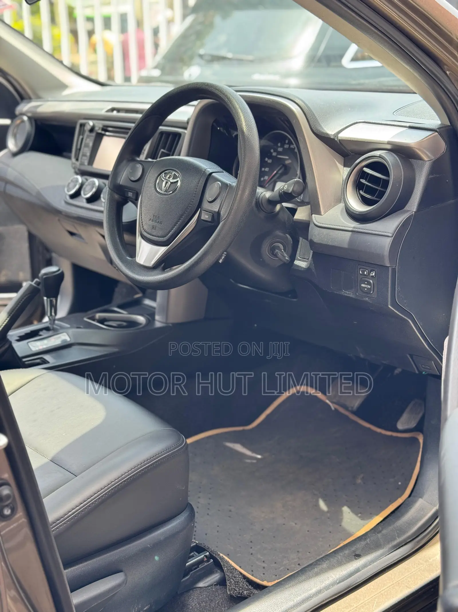 Toyota RAV4 2017 Brown