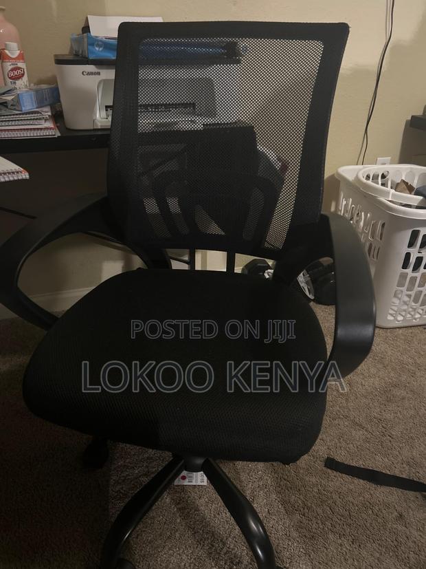 Office Chair :Executive Rolling Swivel Chair - thumbnail 4