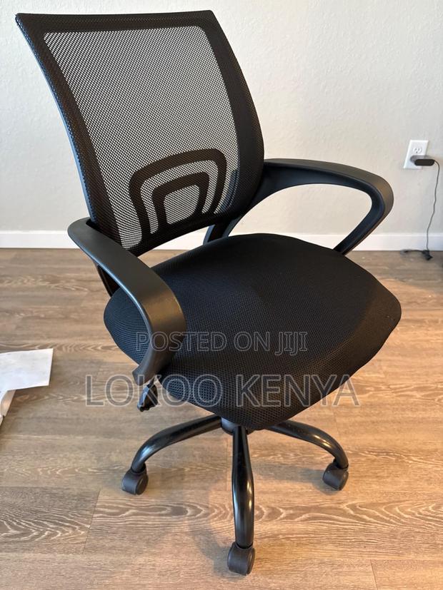 Office Chair :Executive Rolling Swivel Chair