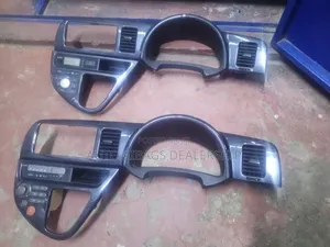 Toyota Wish Radio Console and a/C Controller.