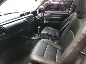 New Toyota Hilux 2021 White