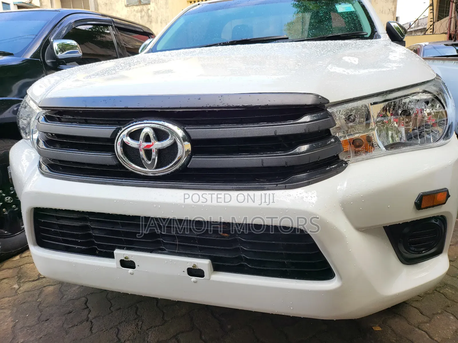 New Toyota Hilux 2021 White