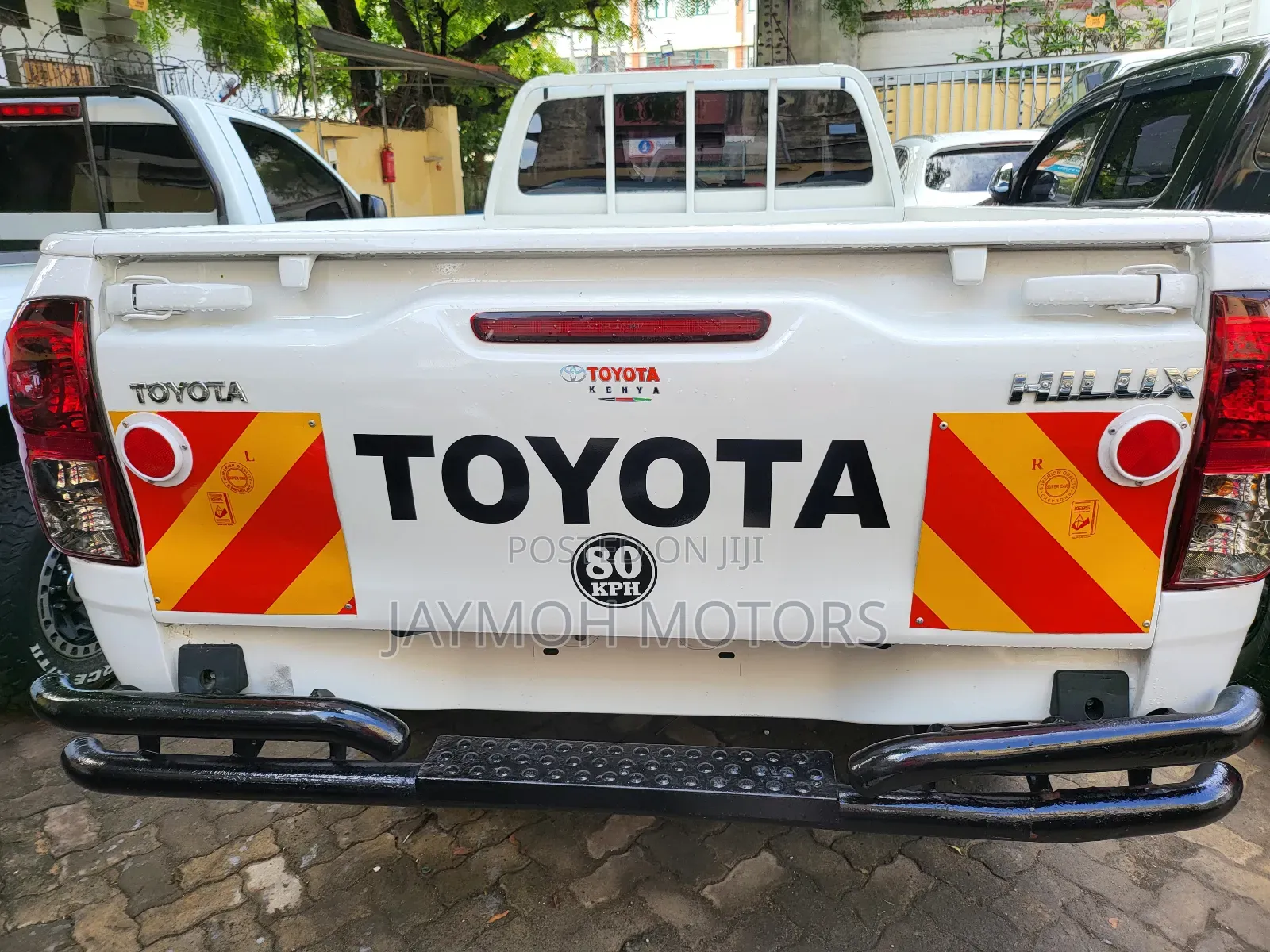 New Toyota Hilux 2021 White