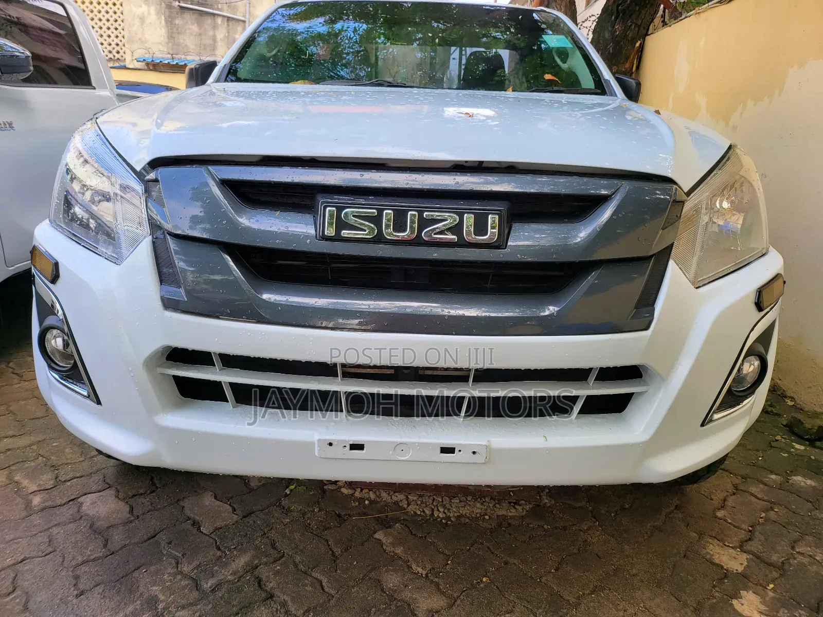 Isuzu D-MAX 2020 White