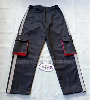 Cotton Twill Reflective Black Cargo Work Trouser - main view