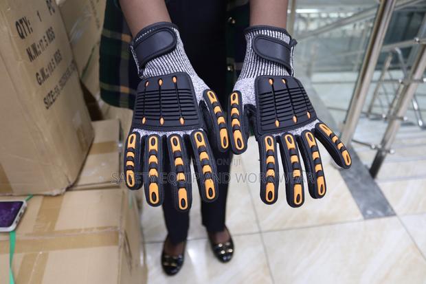 (Tactical) Impact Resistant Gloves - main view