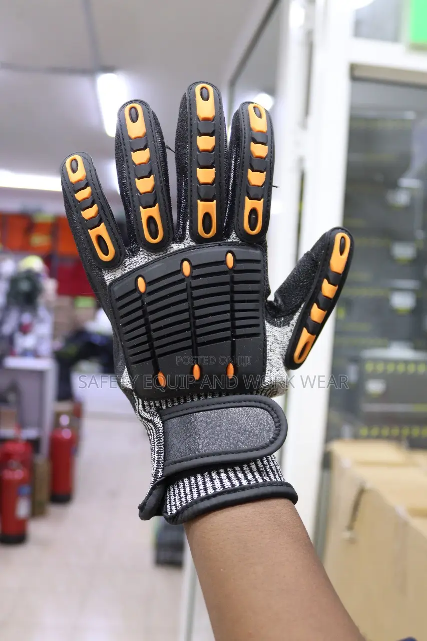 Impact Reducing Cut Resistant Quality Gloves