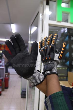 Impact Resistant Superior Gloves - thumbnail 2