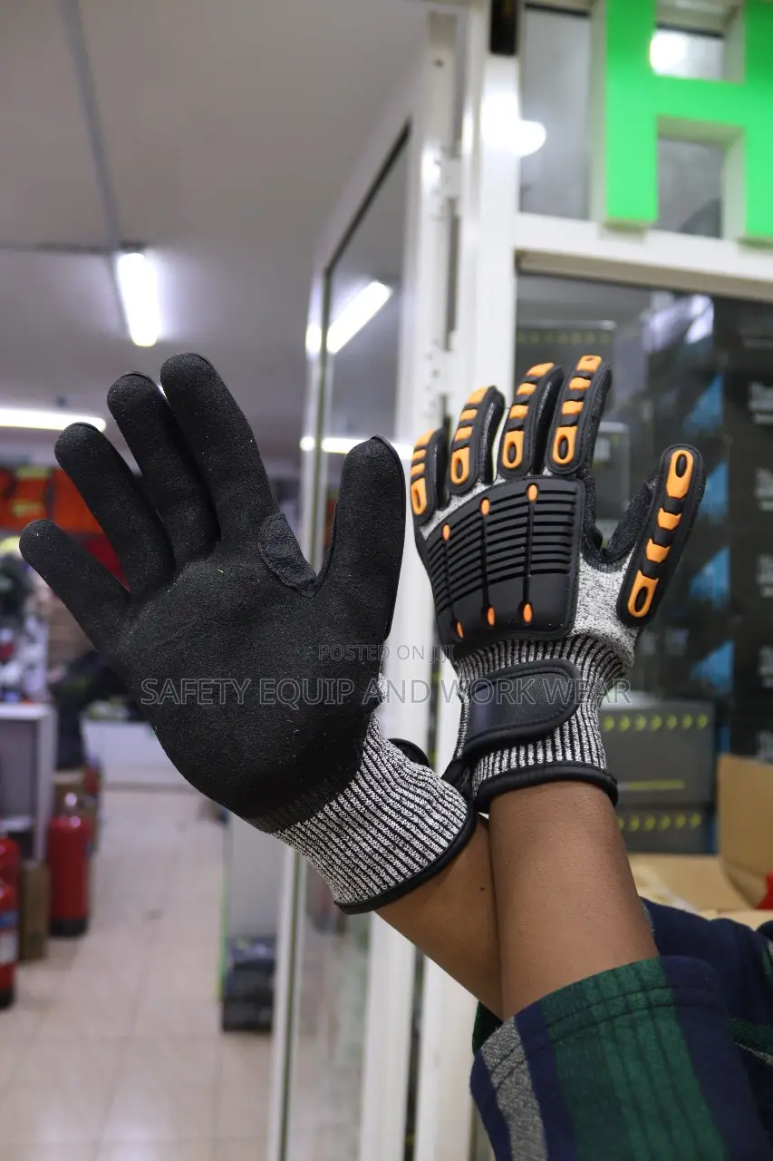 Impact Resistant Superior Gloves