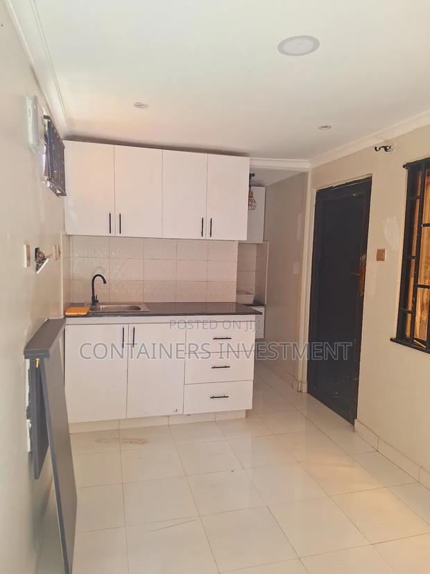 20ft Container Bedsitter- Portable Container Houses. - thumbnail 4