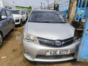 Toyota Corolla Fielder 2014 Silver