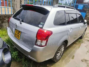 Toyota Corolla Fielder 2014 Silver
