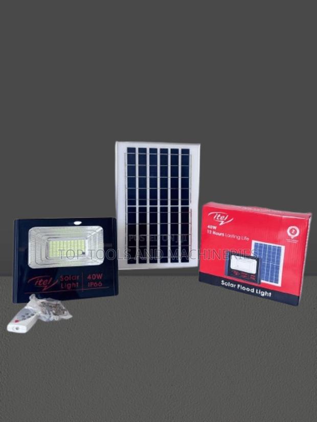 ITEL 40 Watts Solar Floodlight