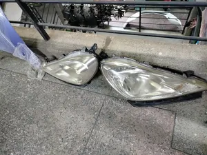 Headlight Honda Fit 2012