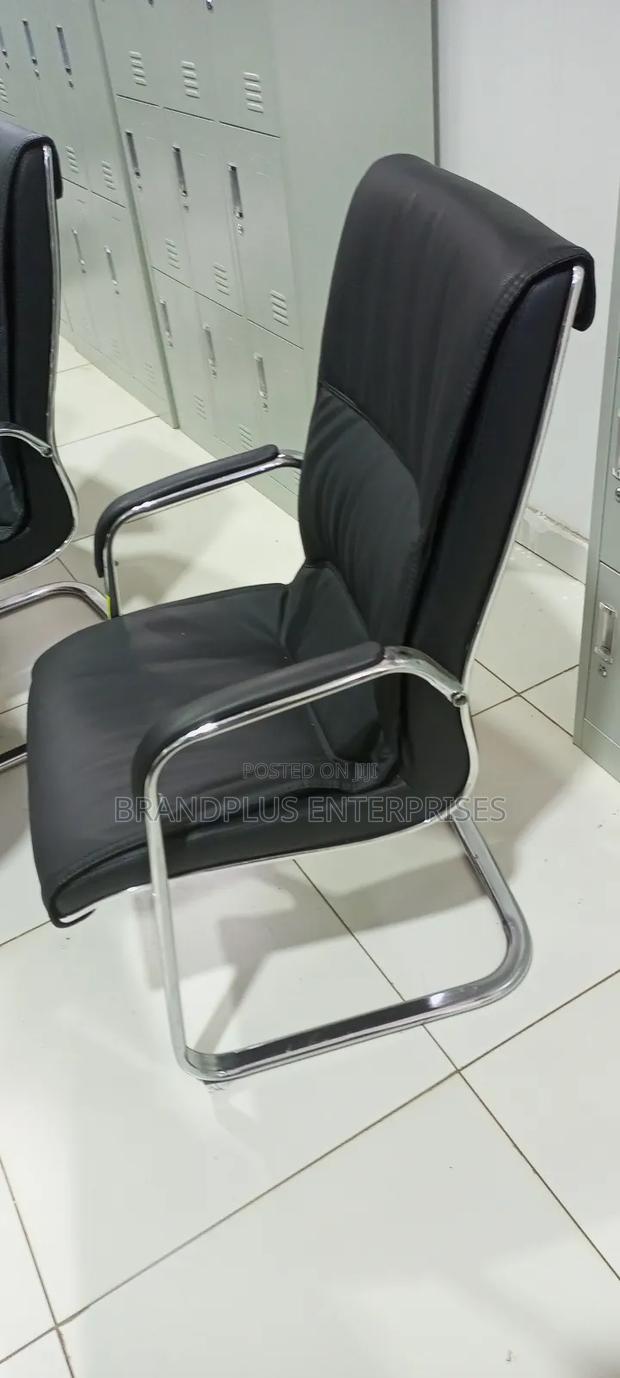 Executive Leather Visitors Seat