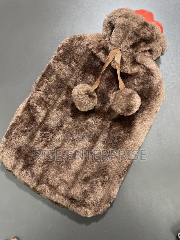 Hot Water Bottle With Faux Fur New - 2 Litre