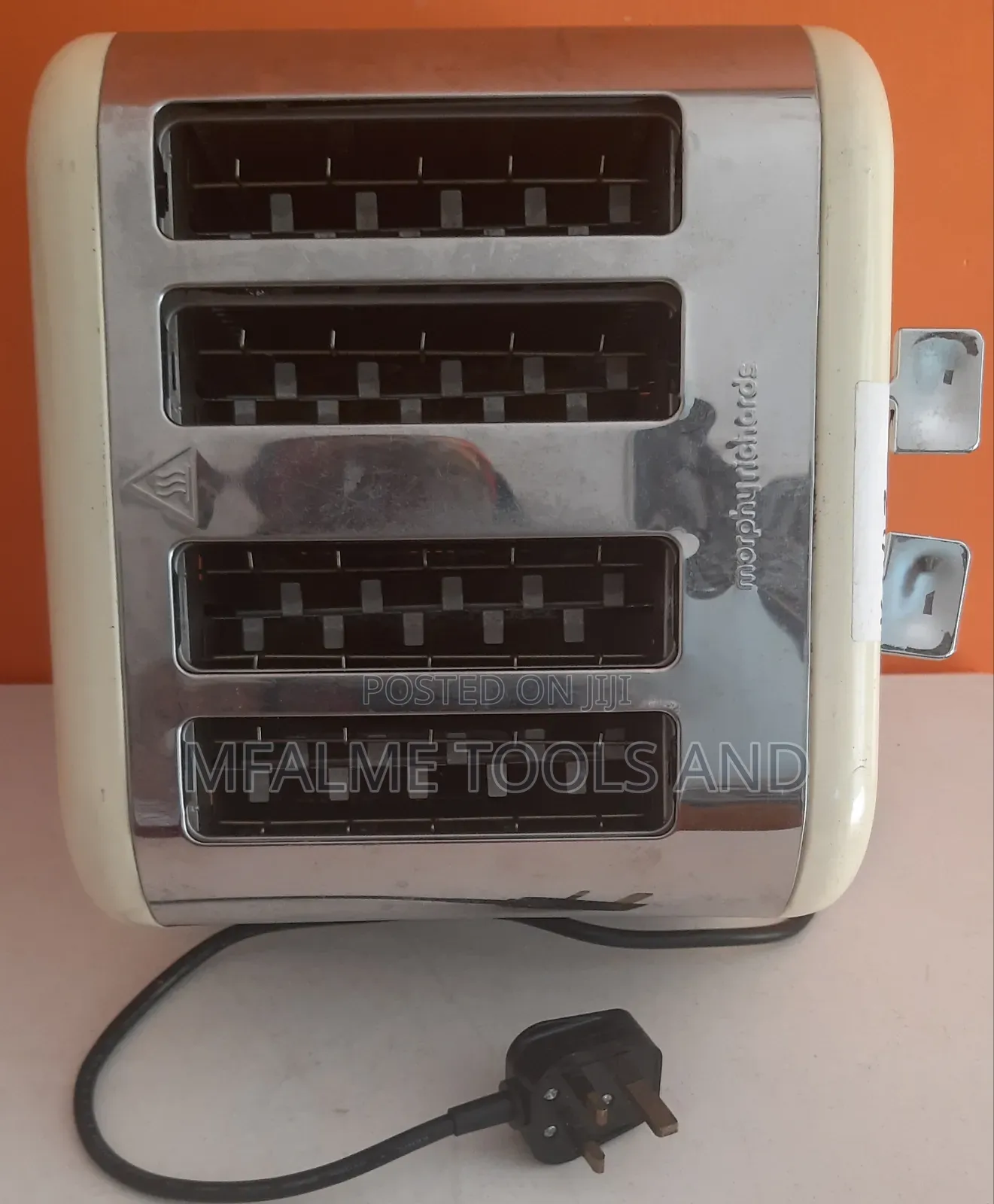 Toaster 240v 1850w Ex-Uk