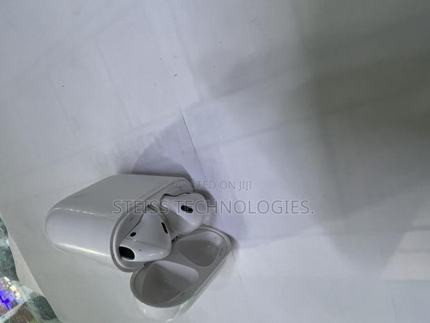 Original Apple Airpods 2 Headset - thumbnail 5