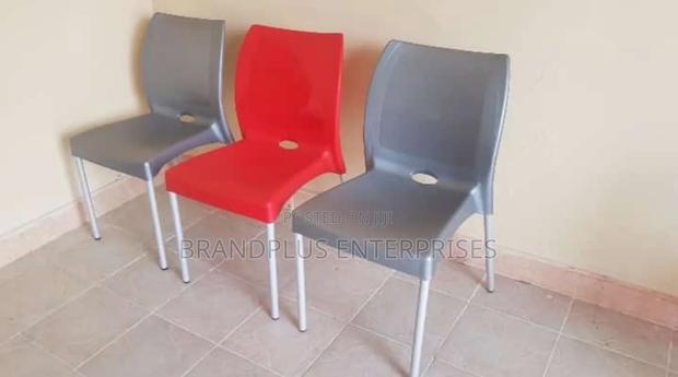 Unique Plastic Chairs - main view