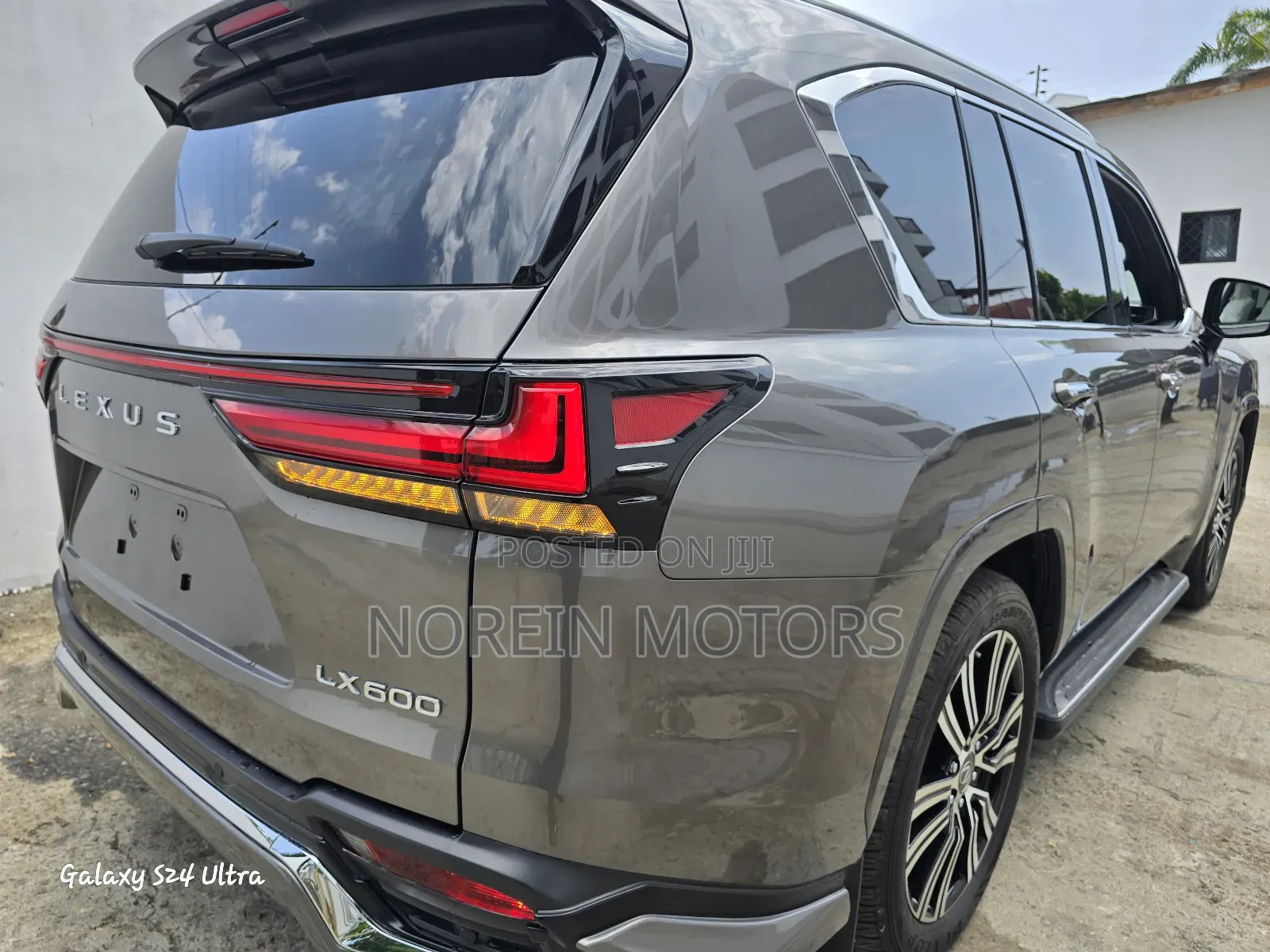 New Lexus LX 2024 Silver