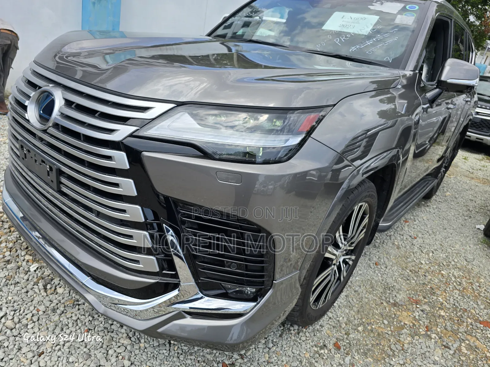 New Lexus LX 2024 Silver