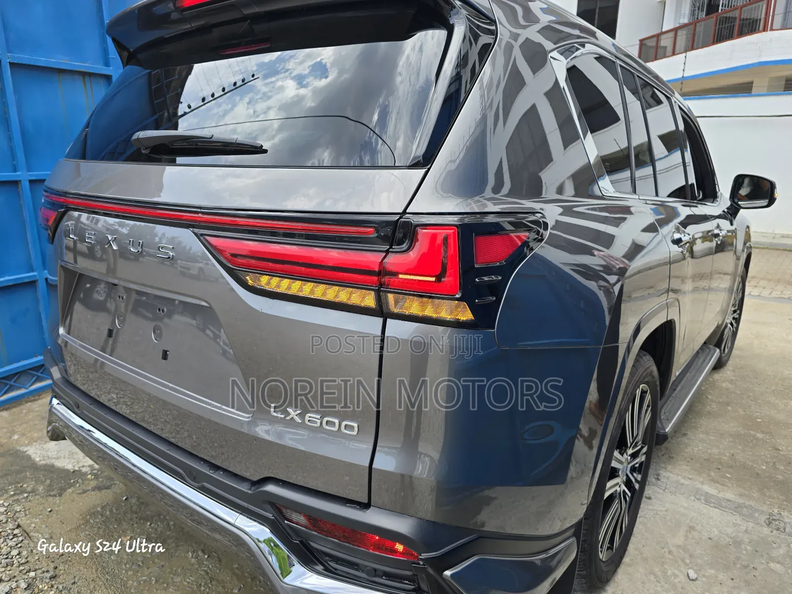 New Lexus LX 2024 Silver