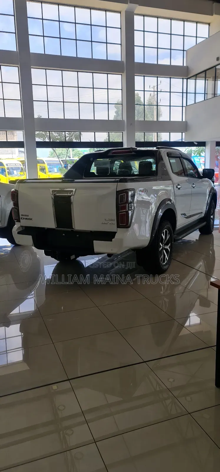 New Isuzu D-MAX 2024 White