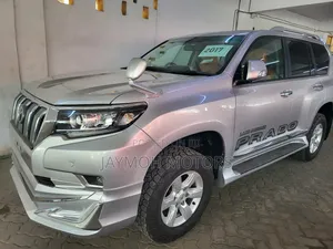 Toyota Land Cruiser Prado 2017 Silver