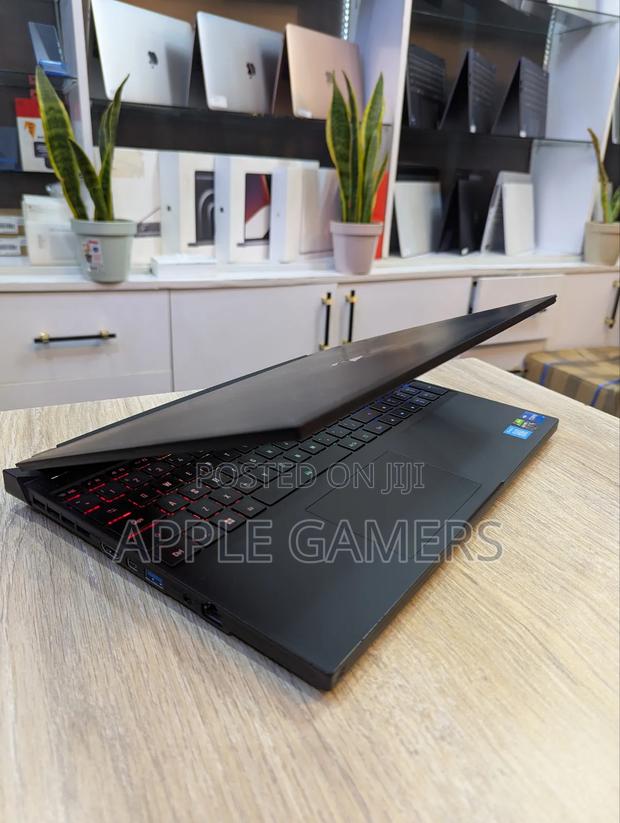 Laptop Gigabyte AORUS 5 16GB Intel Core I7 SSD 512GB - thumbnail 3