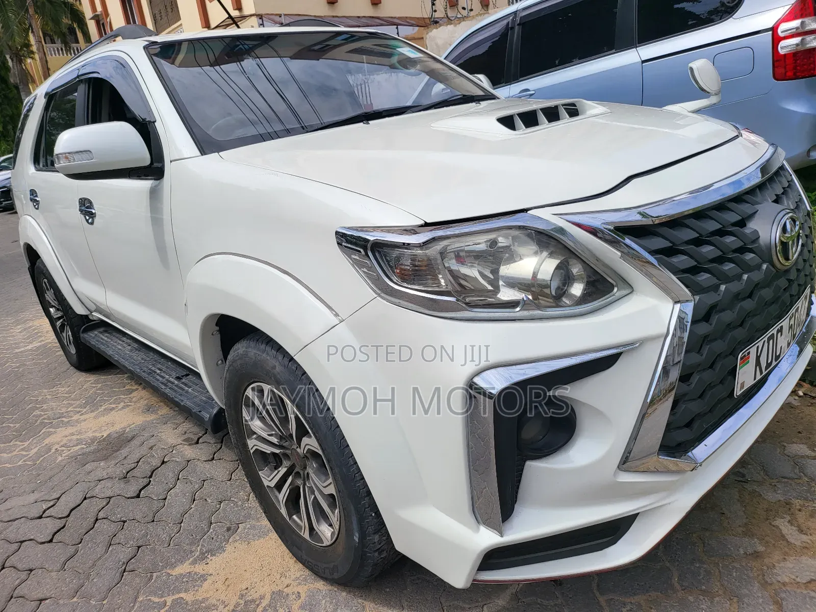 Toyota Fortuner 2015 White