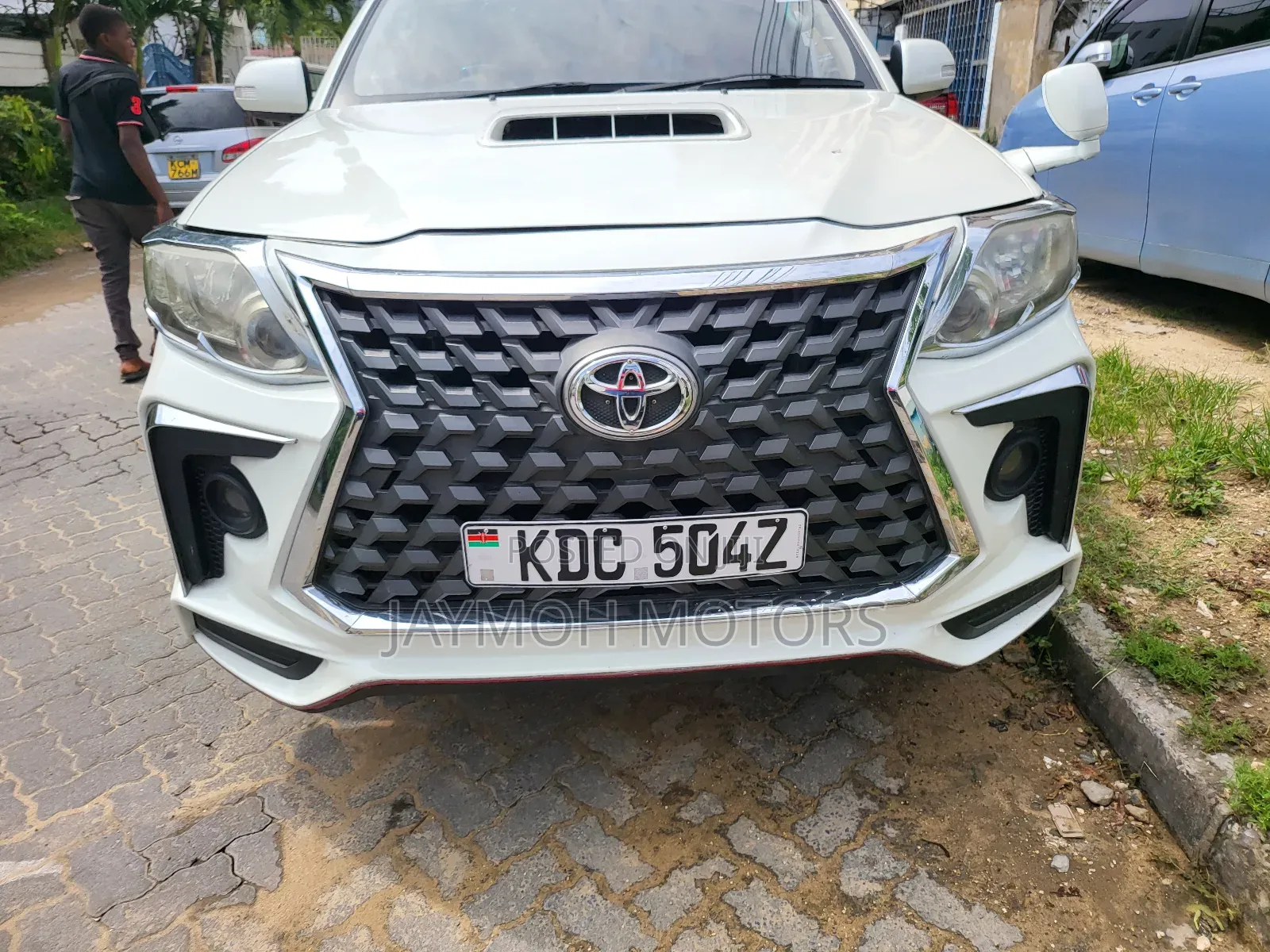 Toyota Fortuner 2015 White