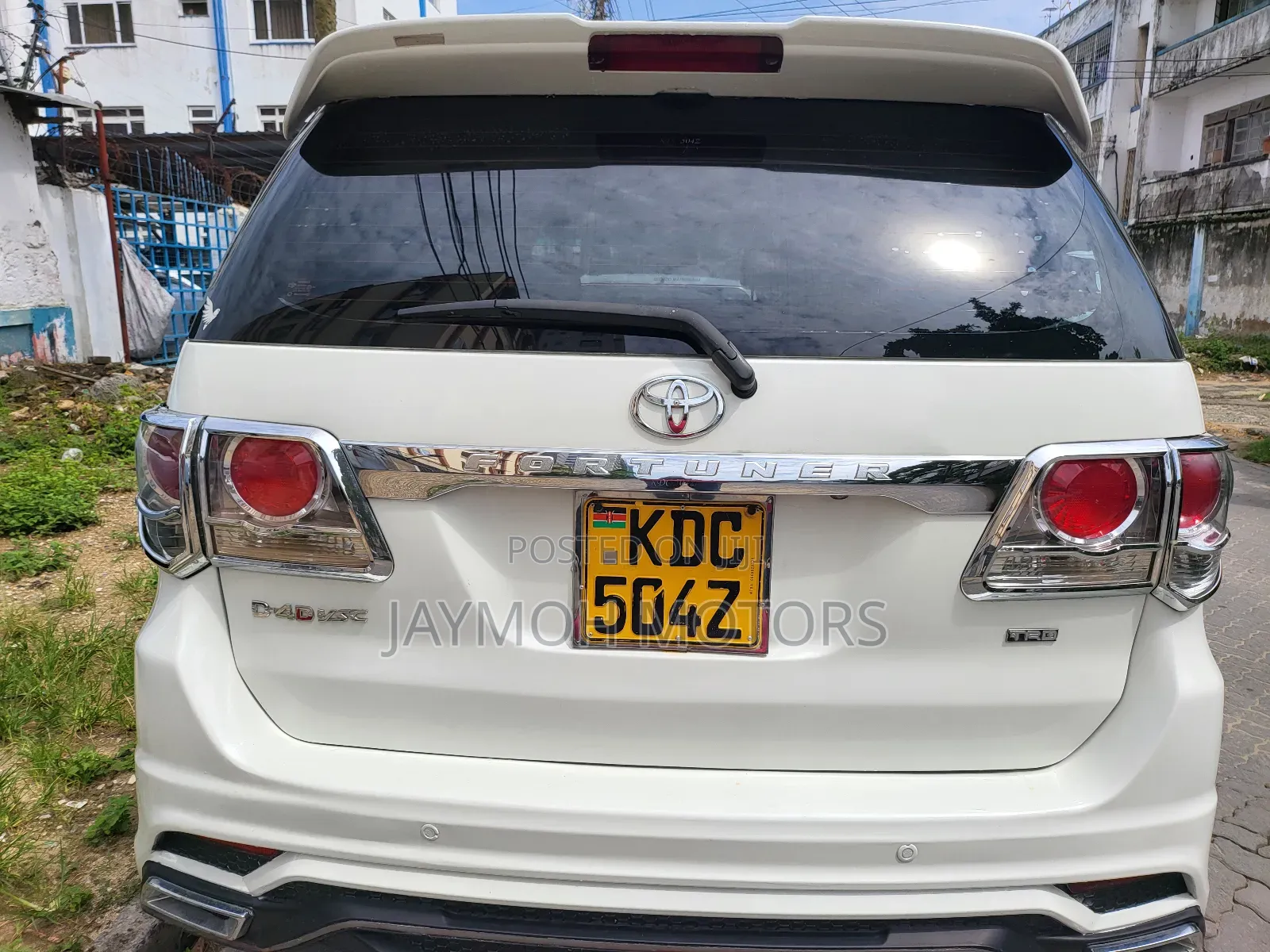 Toyota Fortuner 2015 White