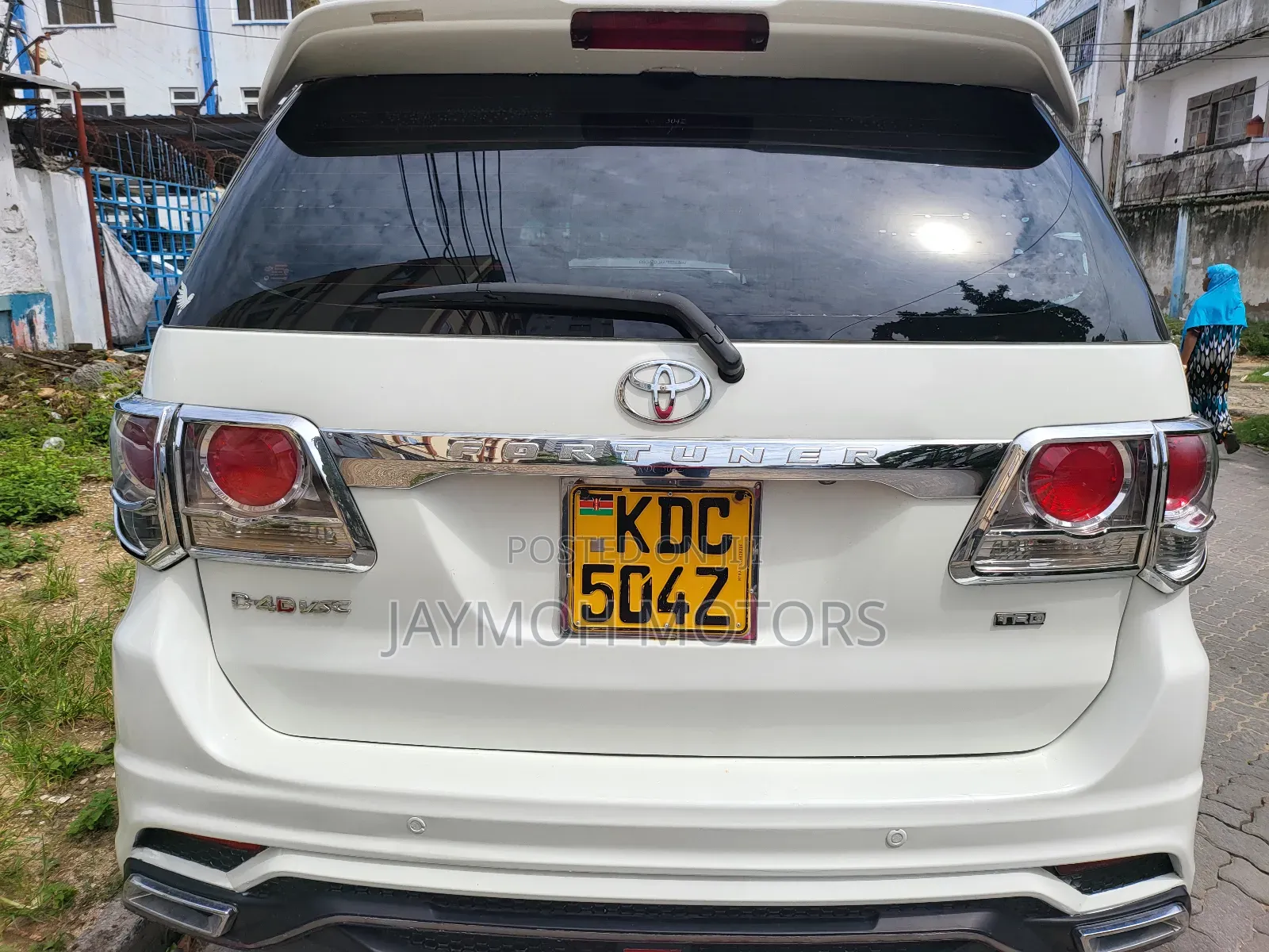 Toyota Fortuner 2015 White