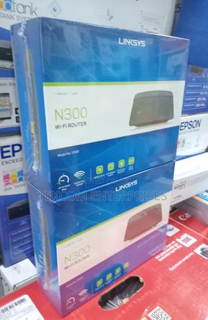 Linksys E900 Wireless Router N300 - thumbnail 2
