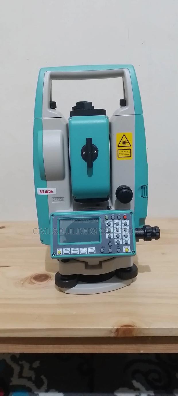 Gps-integrated Total Station - main view