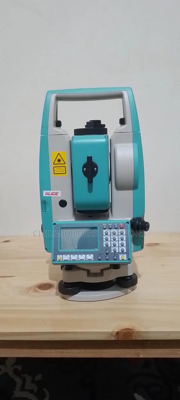 Motorized Total Station - main view