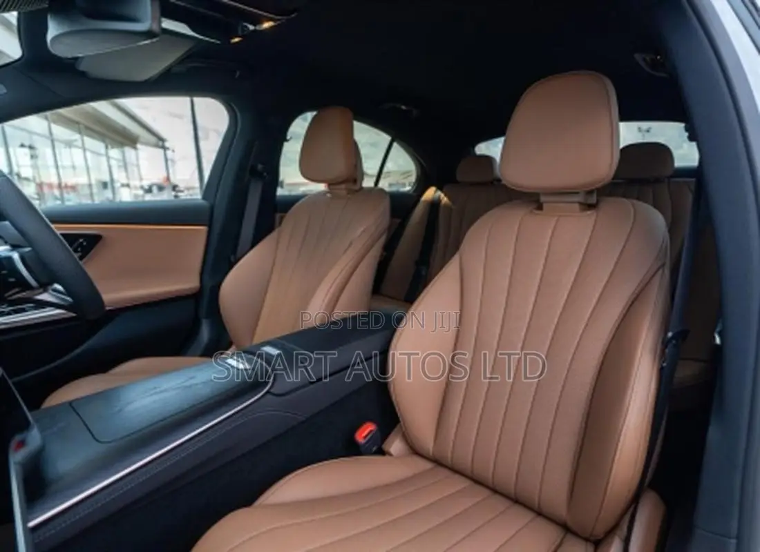 New Mercedes-Benz E200 2024 White