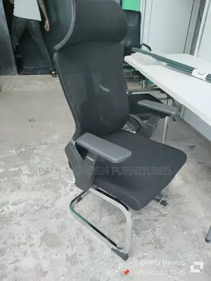 Orthopedic Office Chair That Bears 360_degree