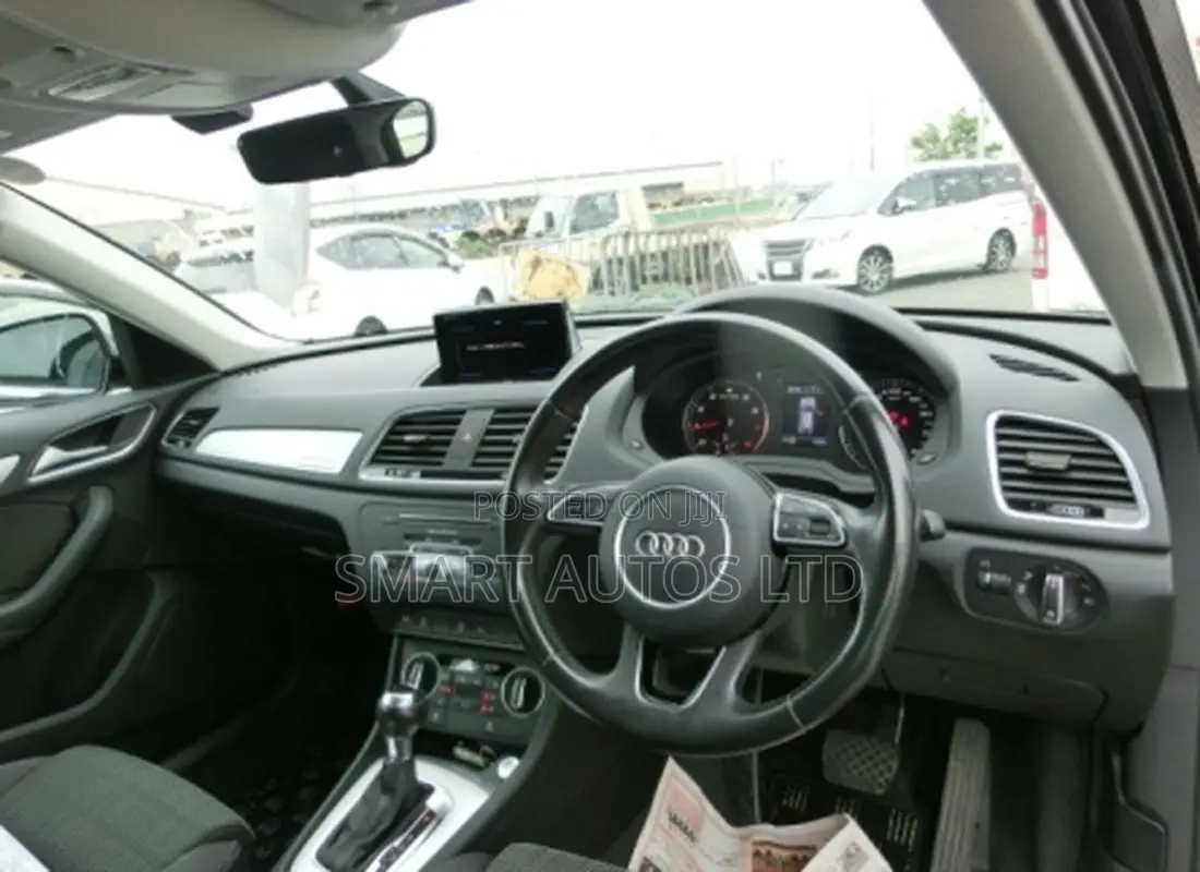 Audi Q3 2017 Black