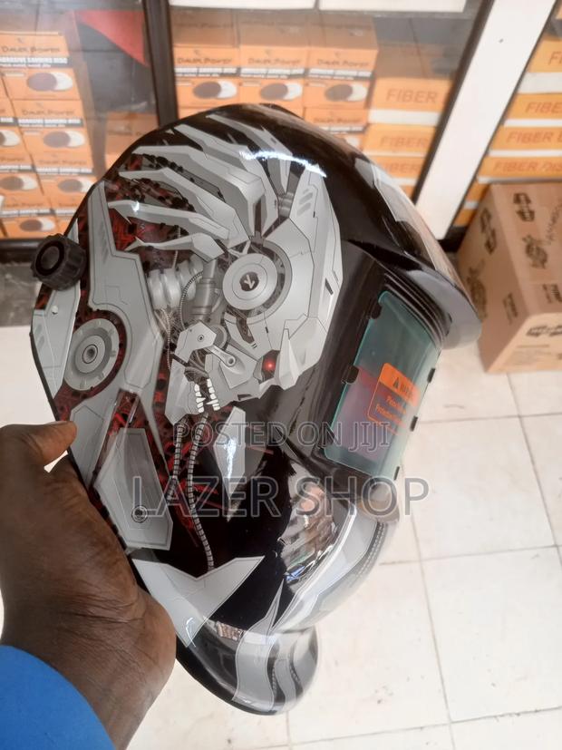 Auto Darkening Helmet - thumbnail 4