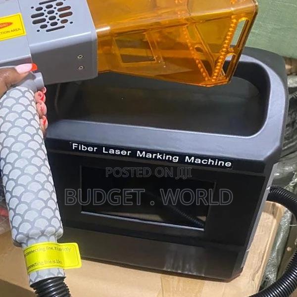 Rechargeable Laser Marking Machine 20w/30w/50w Laser Marking