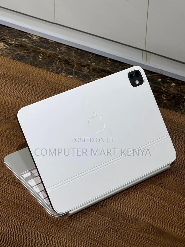 New Apple iPad Pro 256 GB Silver - thumbnail 3