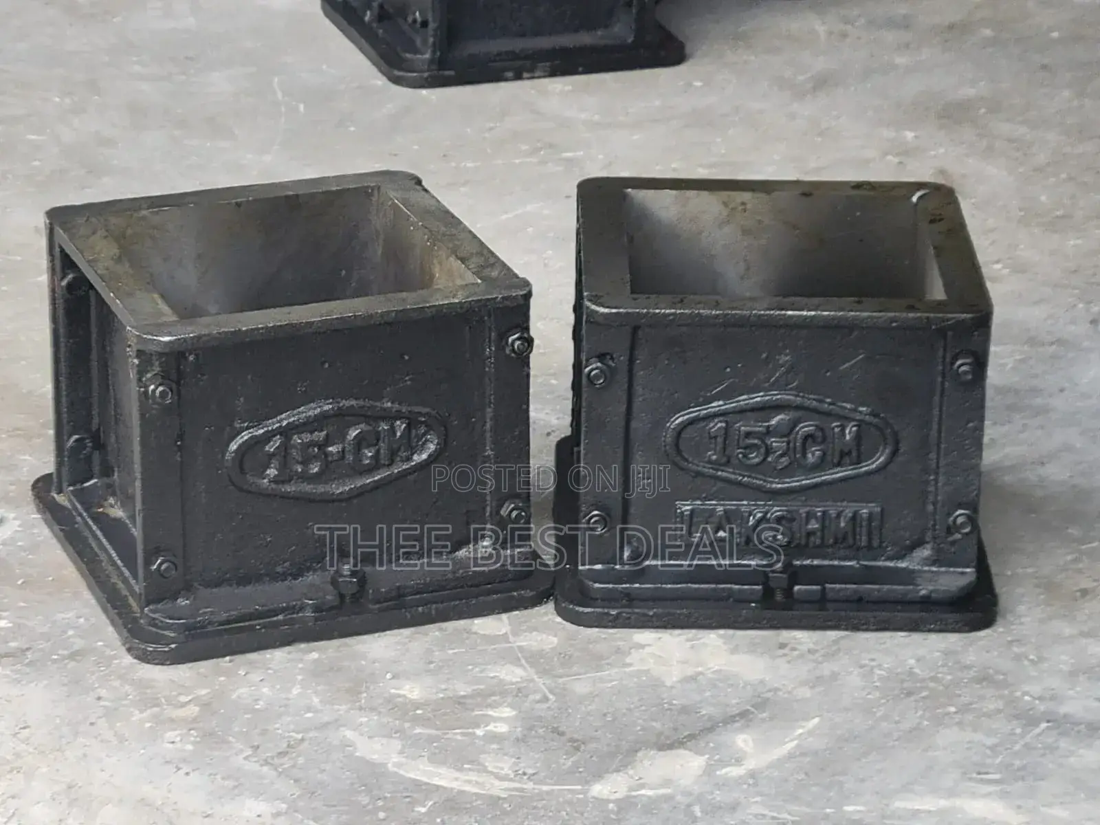 Heavy Duty Cube Moulds